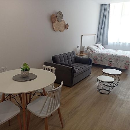 Apartamentos Yeik 101 ムシア エクステリア 写真