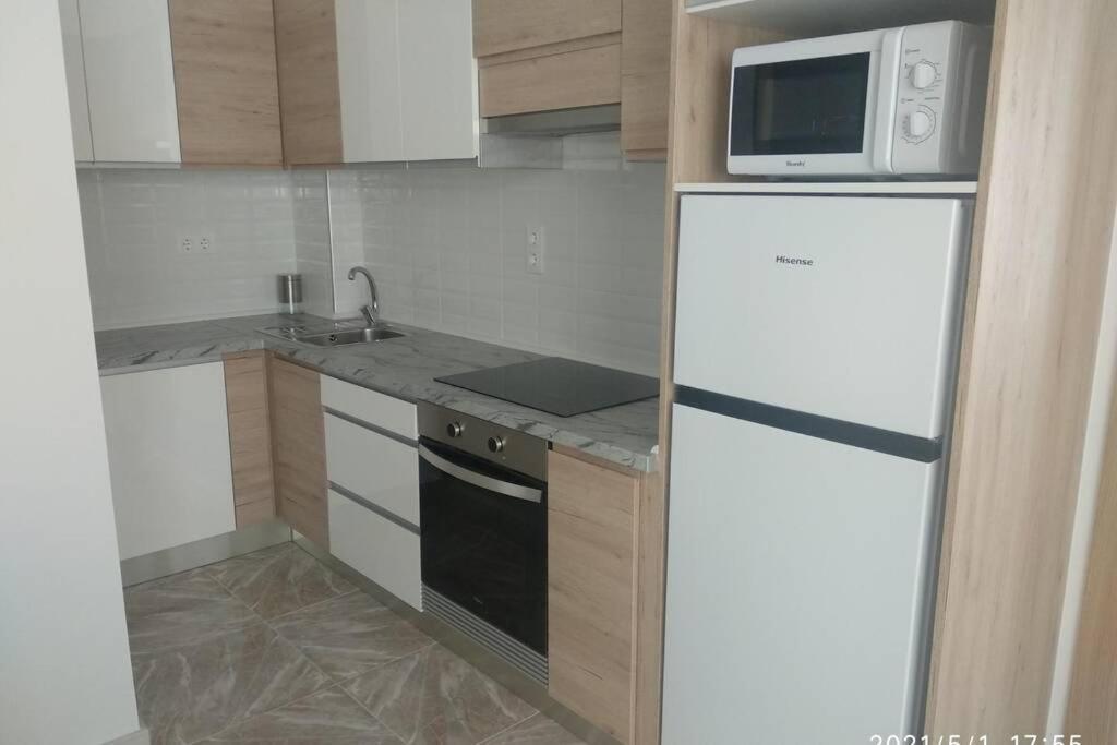 Apartamentos Yeik 101 ムシア エクステリア 写真