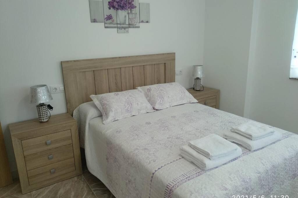 Apartamentos Yeik 101 ムシア エクステリア 写真